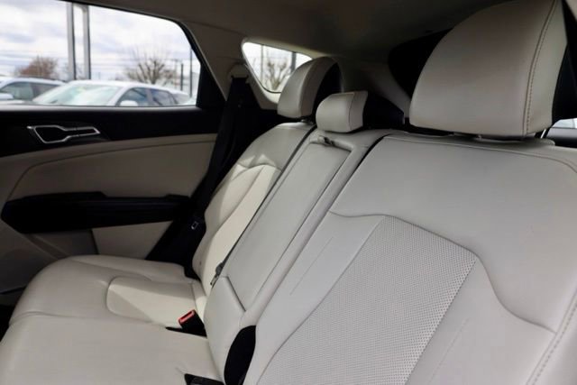 Used 2023 Kia Sportage EX image 35