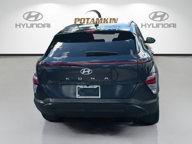 Certified 2026 Hyundai Kona SEL Sport FWD image 7