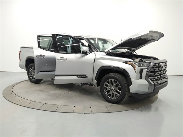 Used 2023 Toyota Tundra Platinum image 9