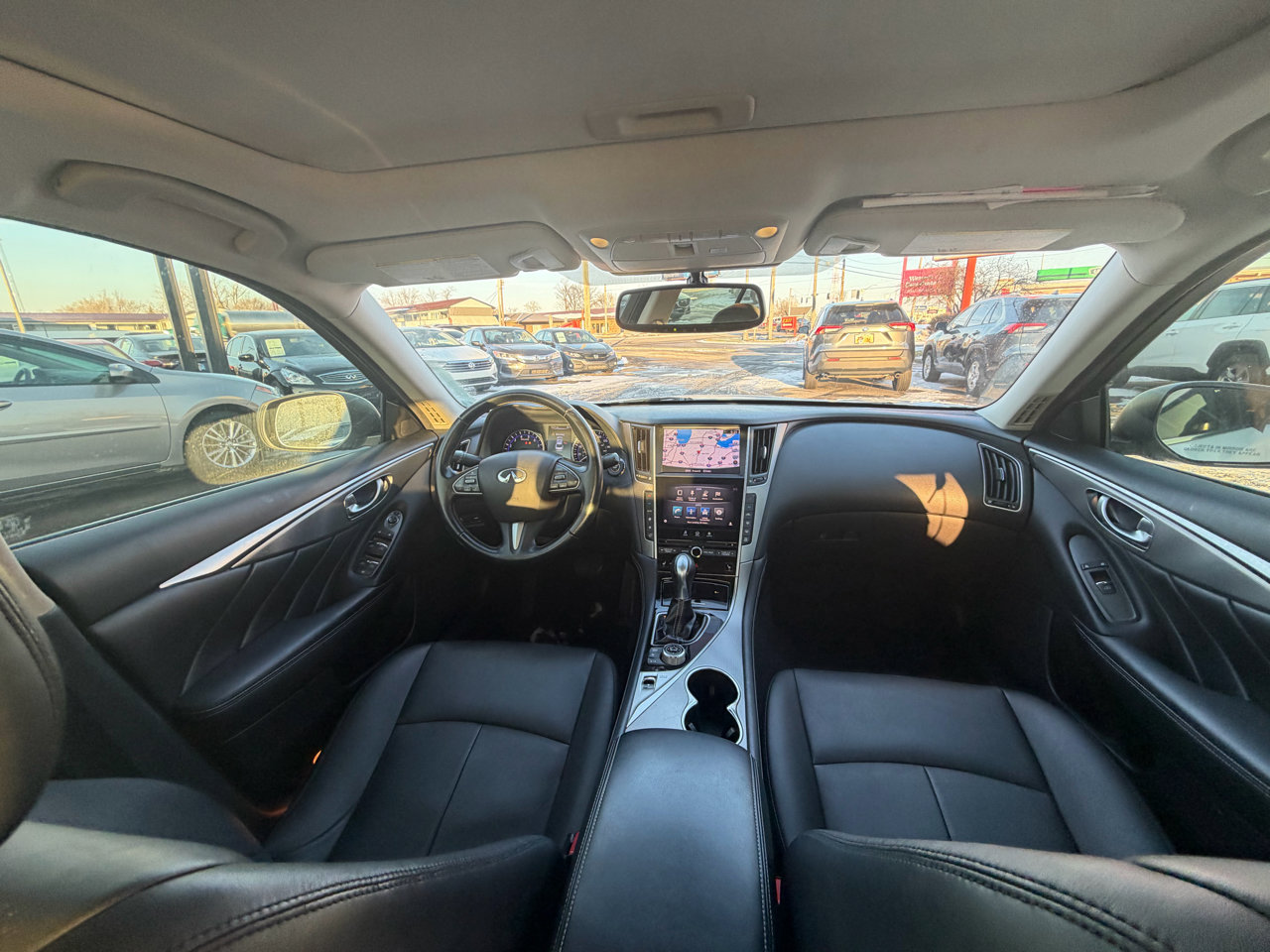 Used 2015 INFINITI Q50 Premium w/ Navigation Package image 13