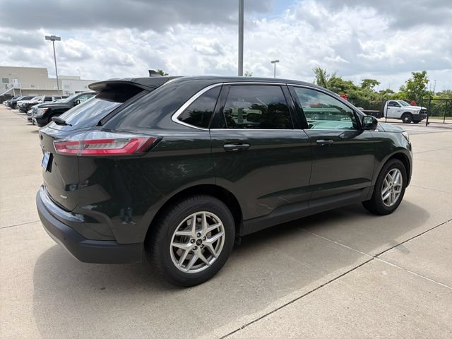 Used 2024 Ford Edge SEL AWD/4WD image 5