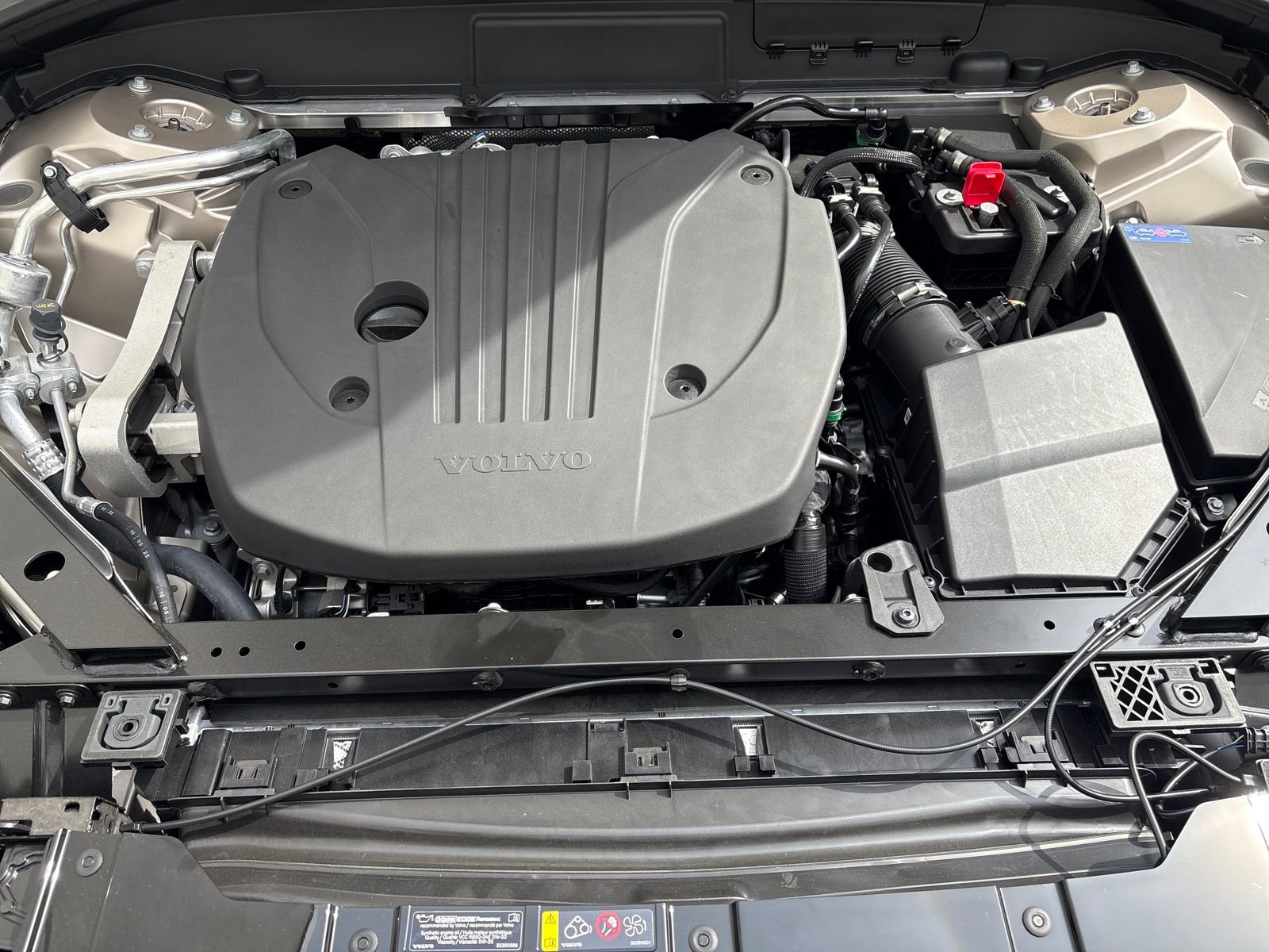 New 2026 Volvo XC60 B5 Plus w/ Protection Package Premier image 26