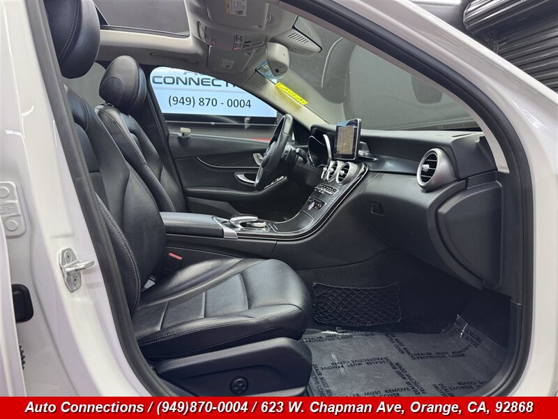 Used 2015 Mercedes-Benz C 300 Sedan image 7