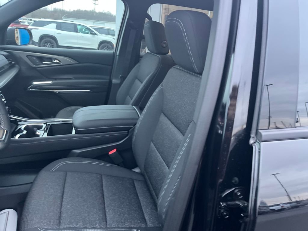 New 2026 Chevrolet Traverse LT image 19