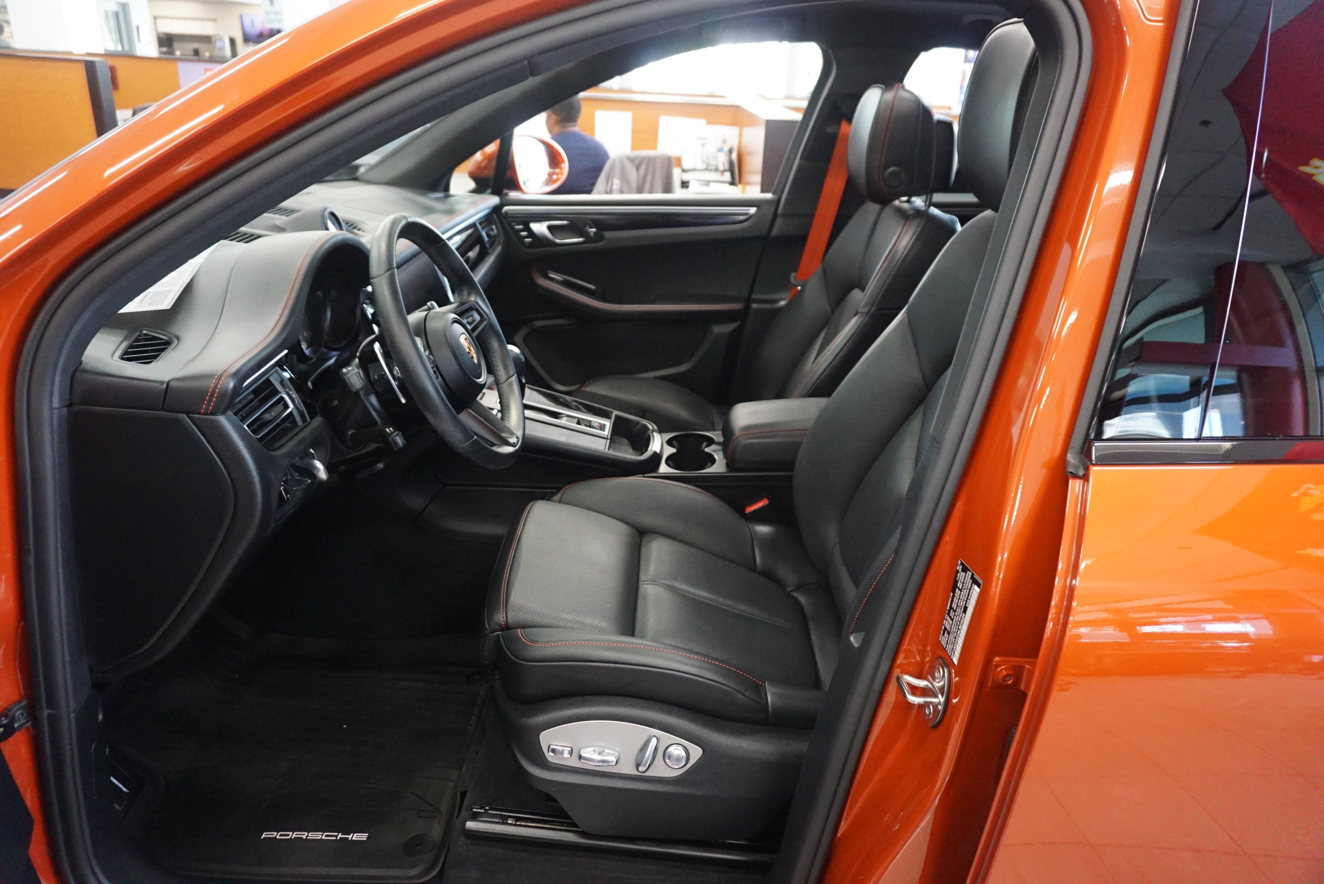 Used 2022 Porsche Macan S AWD/4WD image 9
