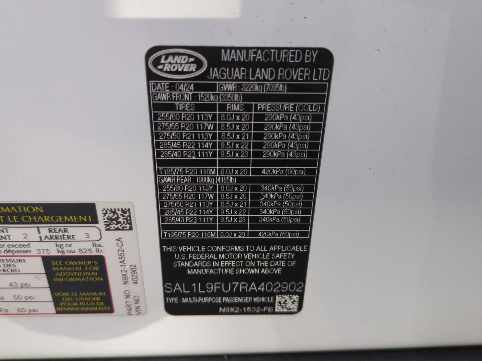 Used 2024 Land Rover Range Rover Sport Dynamic SE AWD/4WD image 31