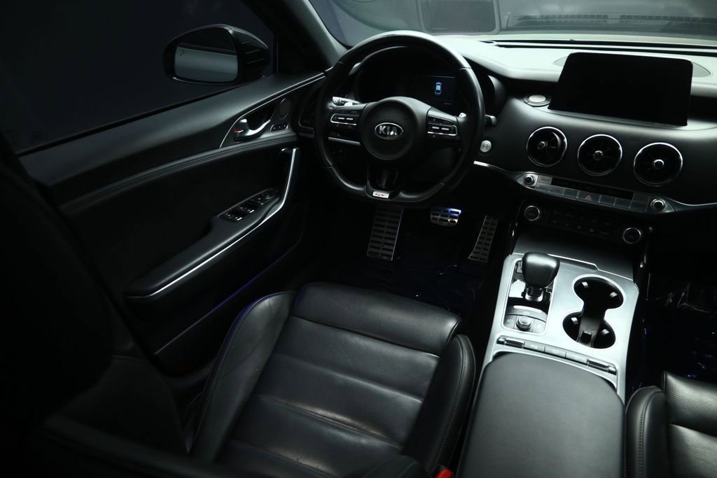 Used 2021 Kia Stinger GT2 RWD image 47