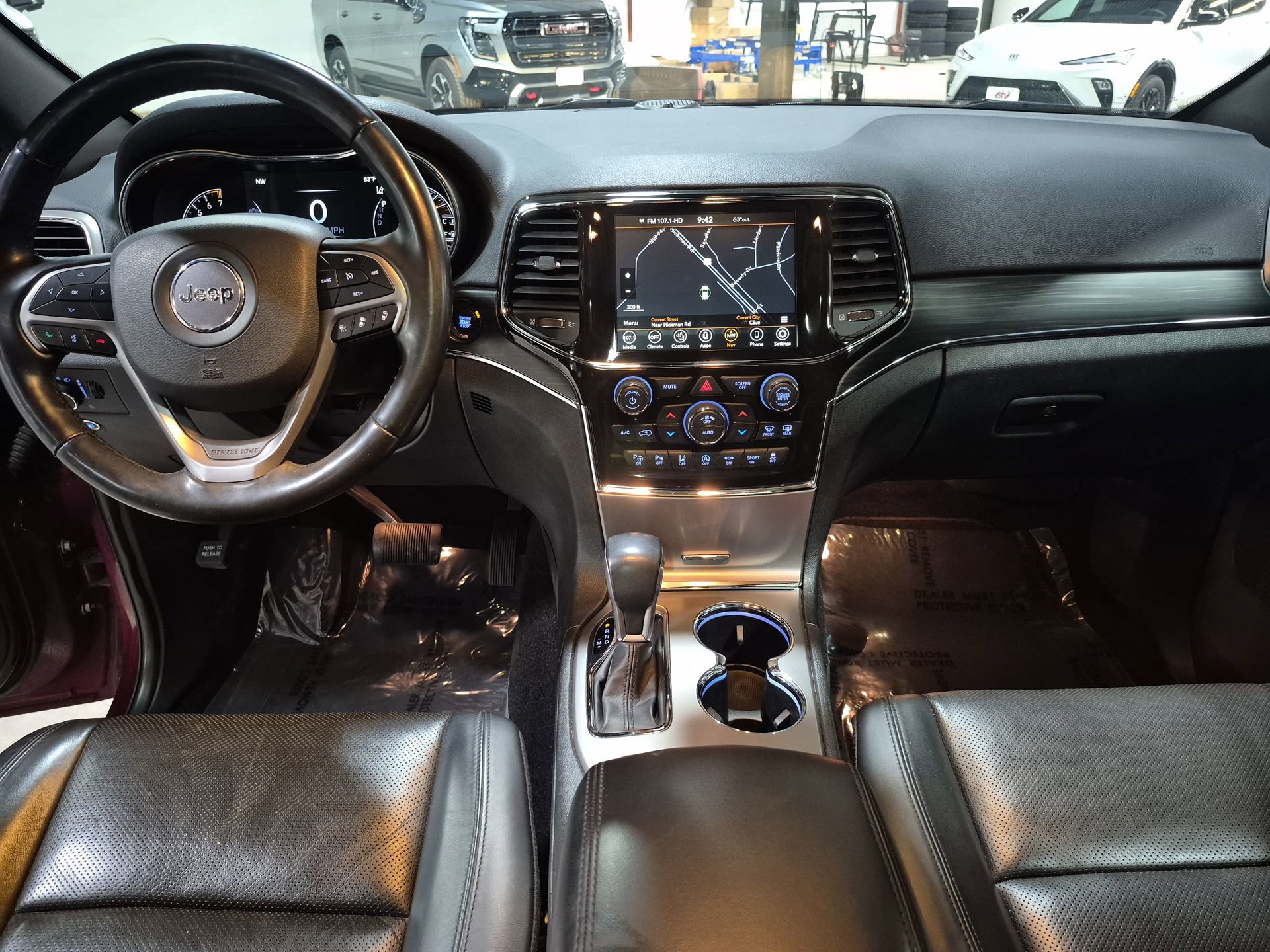 Used 2021 Jeep Grand Cherokee Limited w/ Luxury Group II AWD/4WD image 22