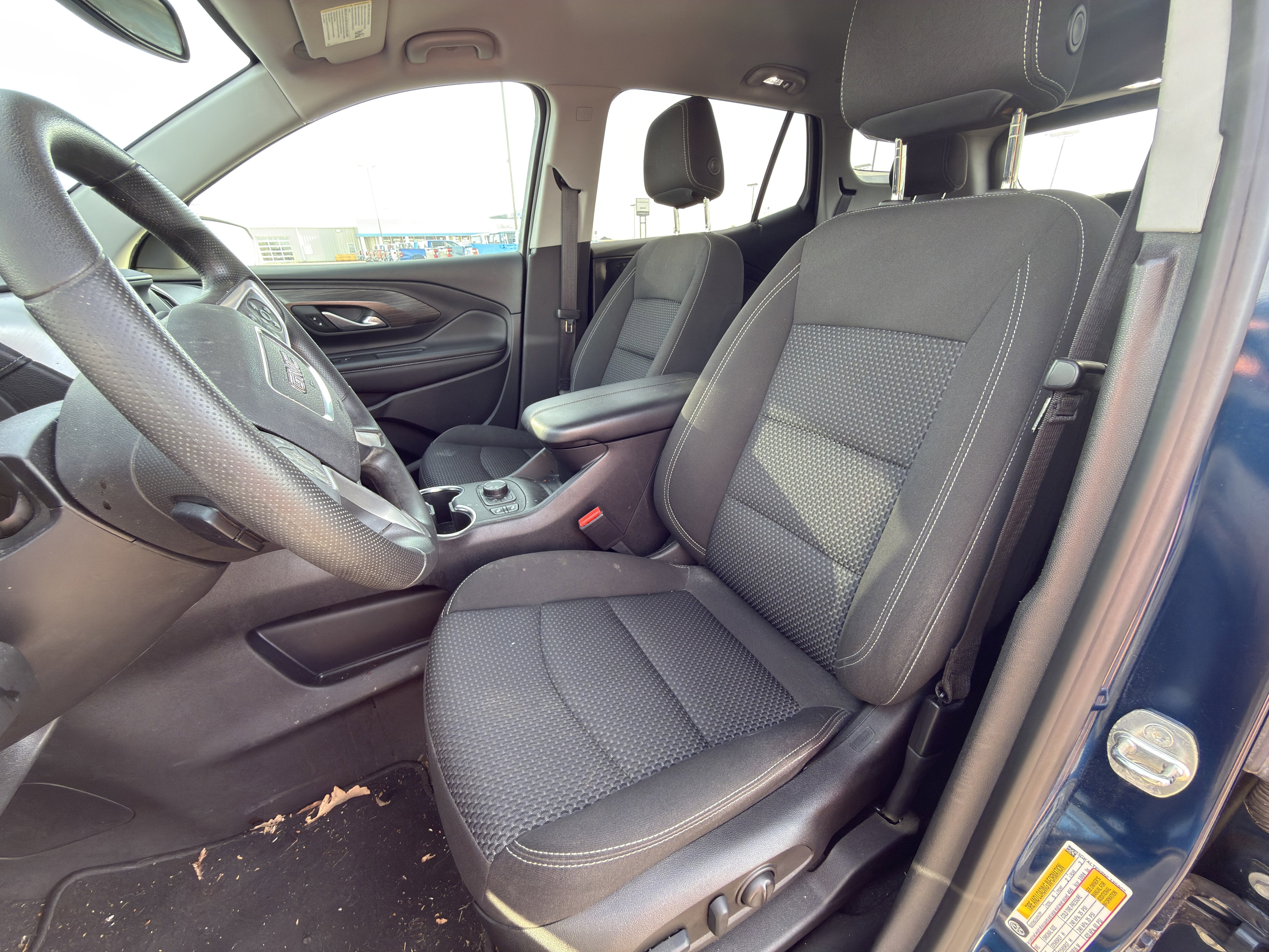 Used 2022 GMC Terrain SLE w/ Driver Convenience Package AWD/4WD image 9