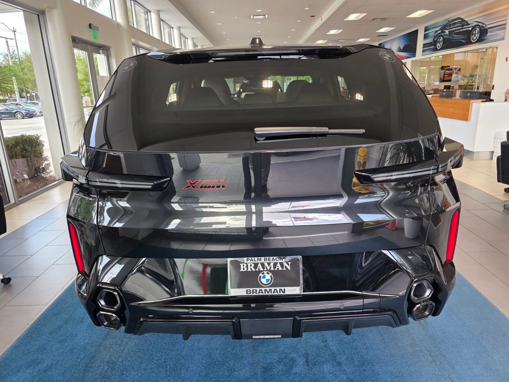 New 2026 BMW XM Label Red w/ M Driver's Package image 4