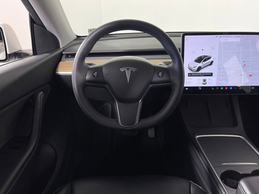 Used 2021 Tesla Model Y Long Range image 15