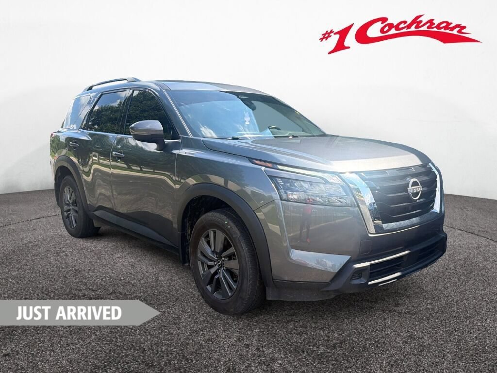 Used 2024 Nissan Pathfinder SV AWD/4WD image 1