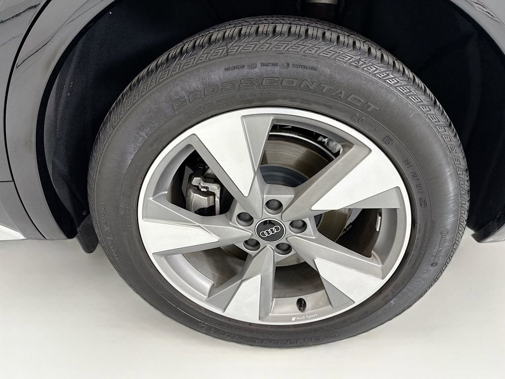 Used 2023 Audi Q5 2.0T Premium Plus w/ Premium Plus Package image 29