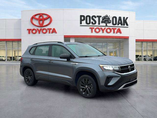 Used 2023 Volkswagen Taos S FWD image 1