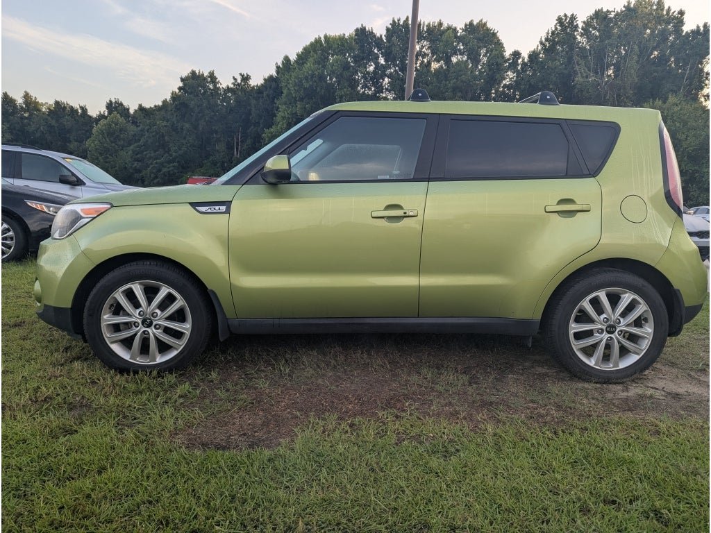Used 2017 Kia Soul + w/ UVO Package FWD image 5
