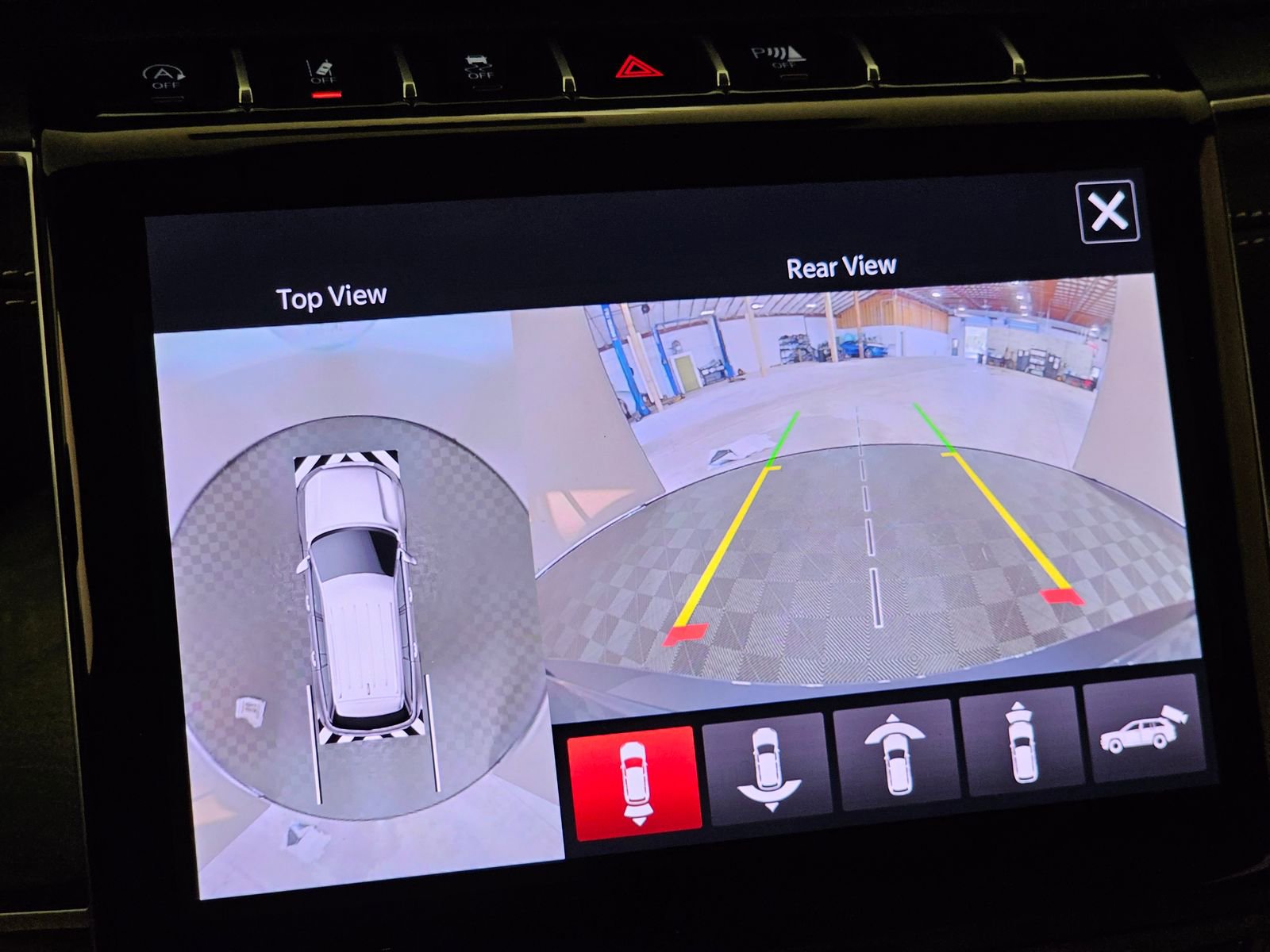 New 2025 Jeep Grand Cherokee Limited w/ Luxury Tech Group II image 25