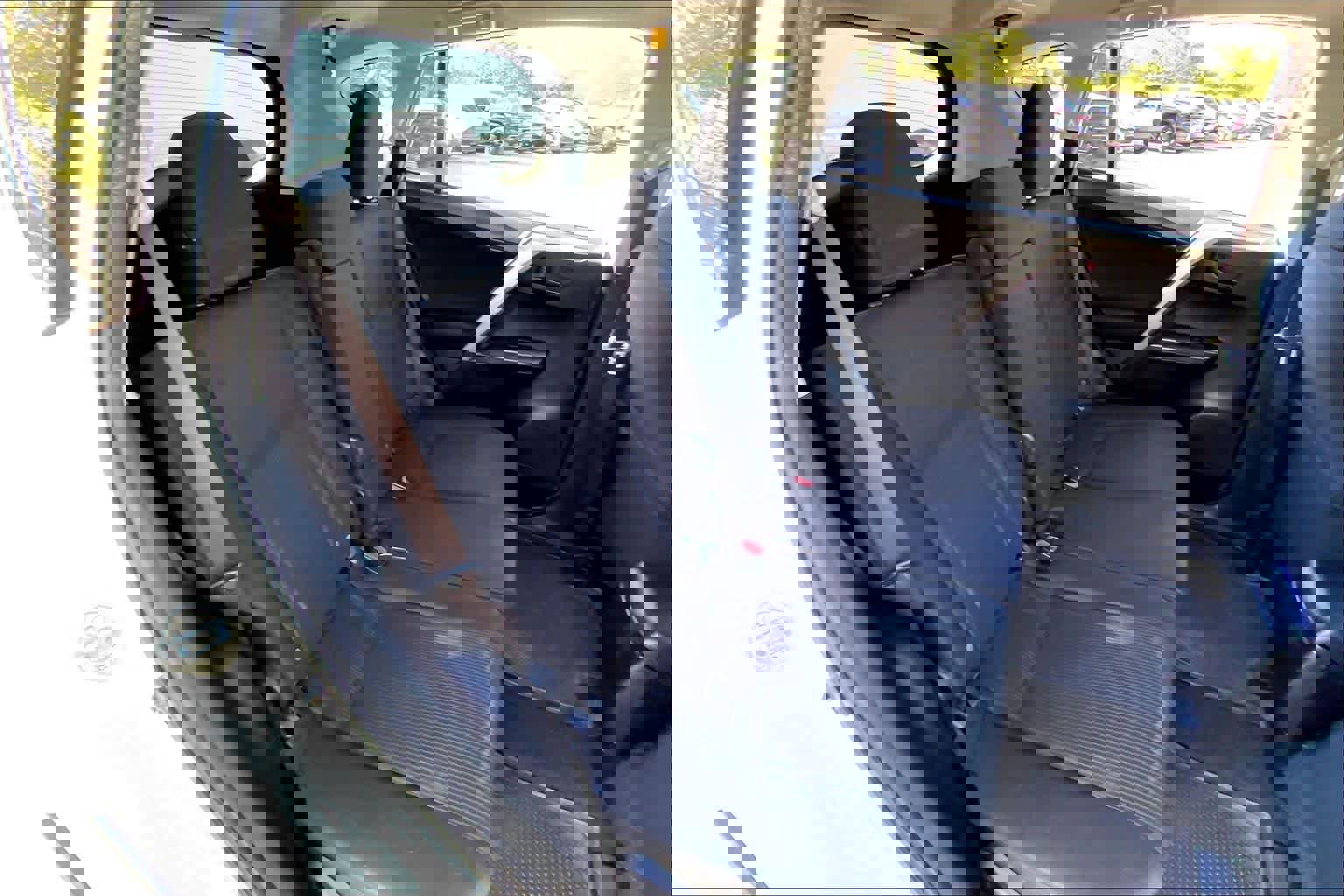 Used 2017 Toyota RAV4 LE image 18