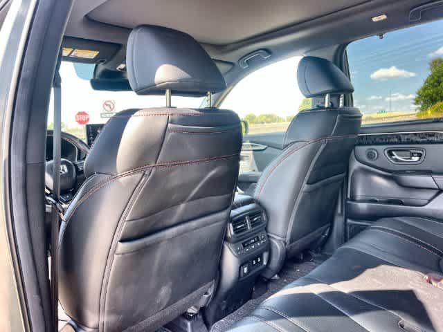 Certified 2026 Honda Passport TrailSport Elite image 2