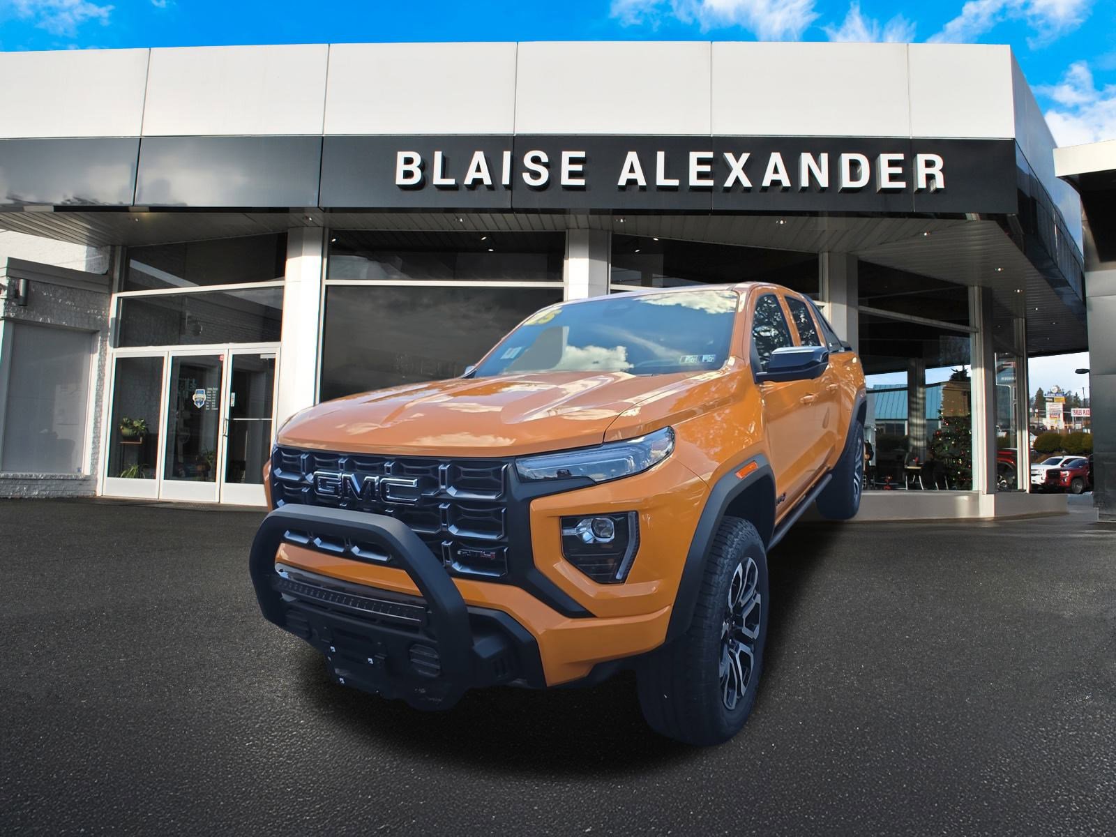 New 2025 GMC Canyon AT4 w/ Nightfall Edition image 8