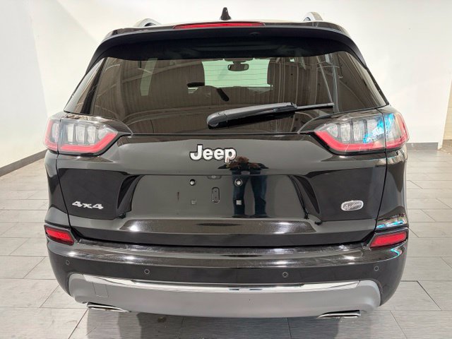 Used 2019 Jeep Cherokee Overland AWD/4WD image 4