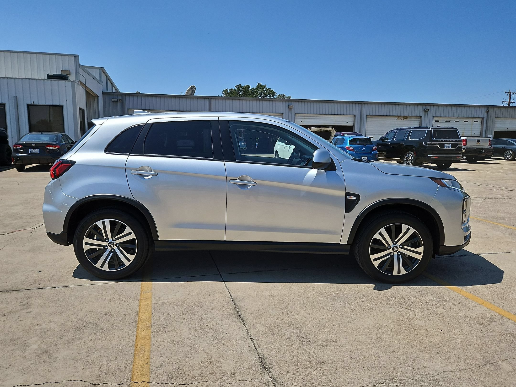 New 2026 Mitsubishi Outlander Sport ES AWD/4WD image 6
