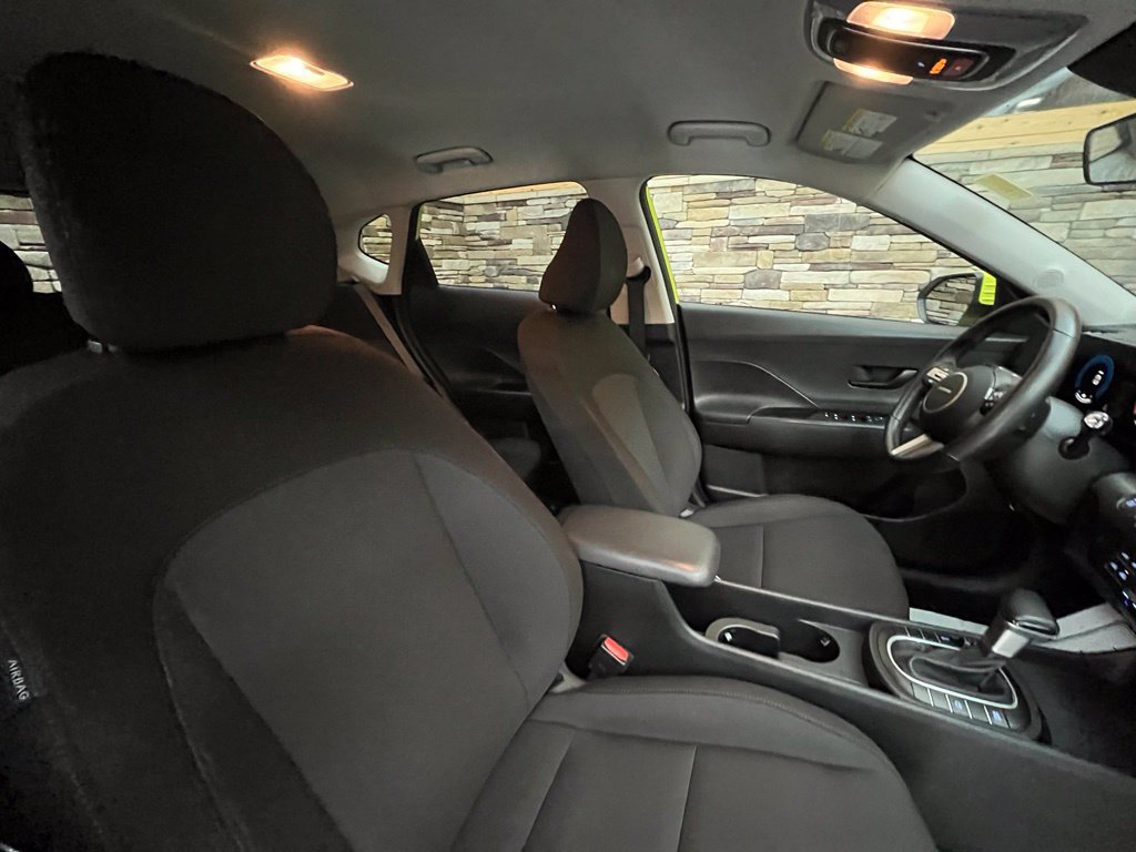 Used 2024 Hyundai Kona SEL AWD/4WD image 21