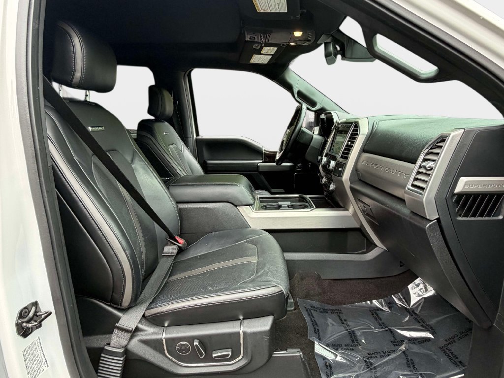 Used 2017 Ford F350 Platinum w/ Platinum Ultimate Package AWD/4WD image 9
