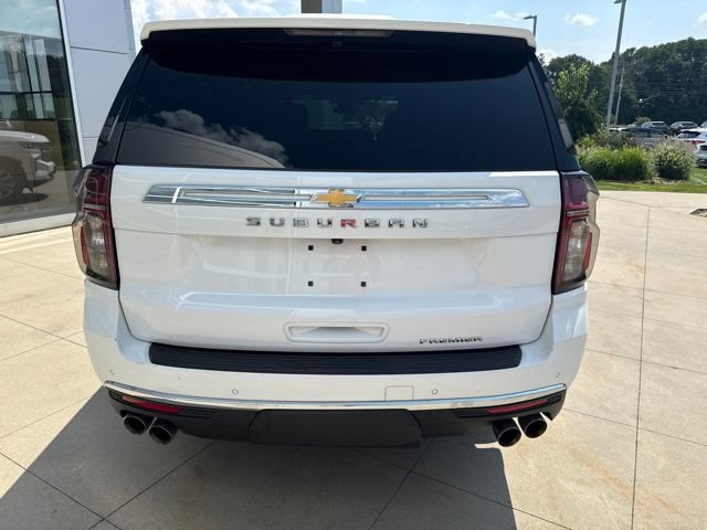 Used 2023 Chevrolet Suburban Premier RWD image 6