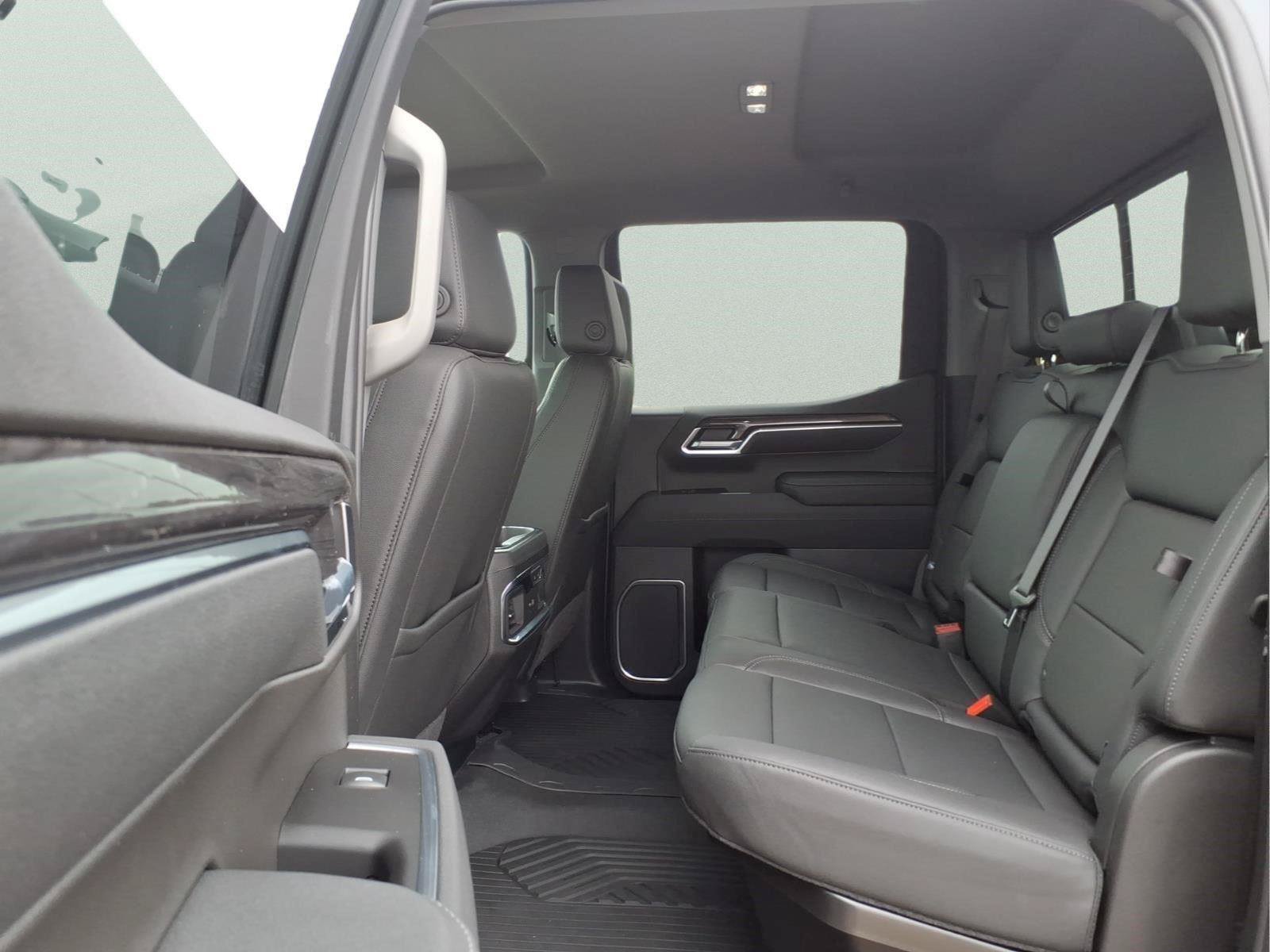 New 2026 Chevrolet Silverado 1500 LTZ AWD/4WD image 10