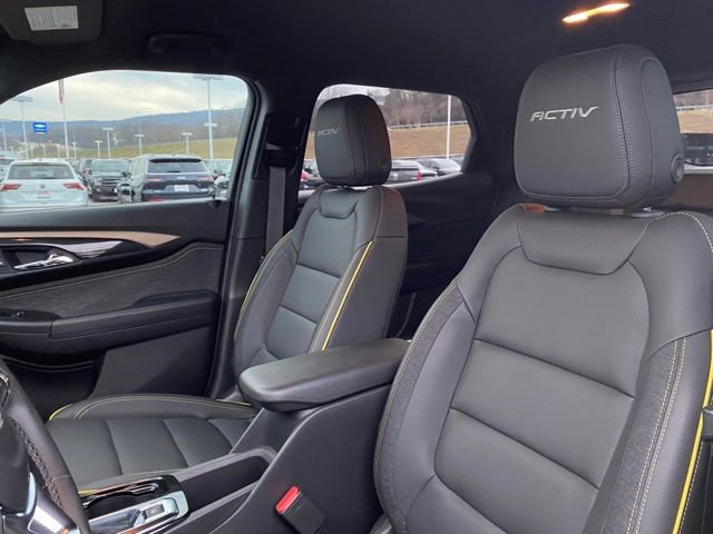 Certified 2025 Chevrolet TrailBlazer ACTIV w/ Driver Confidence Package image 14