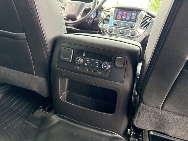 Used 2017 Chevrolet Suburban Premier AWD/4WD image 21