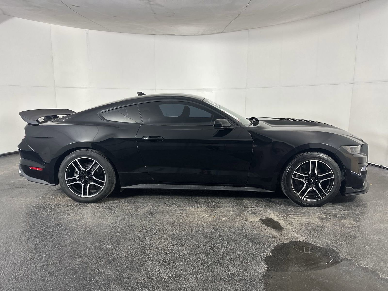 Used 2021 Ford Mustang GT image 13