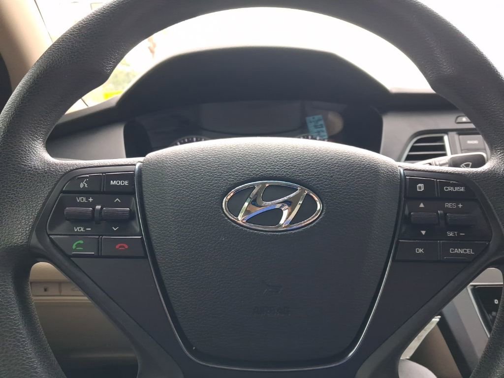 Used 2015 Hyundai Sonata SE w/ Option Group 09 image 30