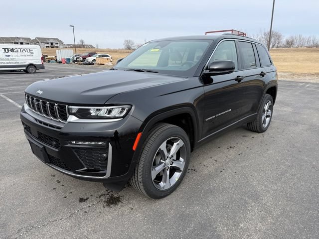 New 2026 Jeep Grand Cherokee Limited w/ Luxury Tech Group II AWD/4WD image 1