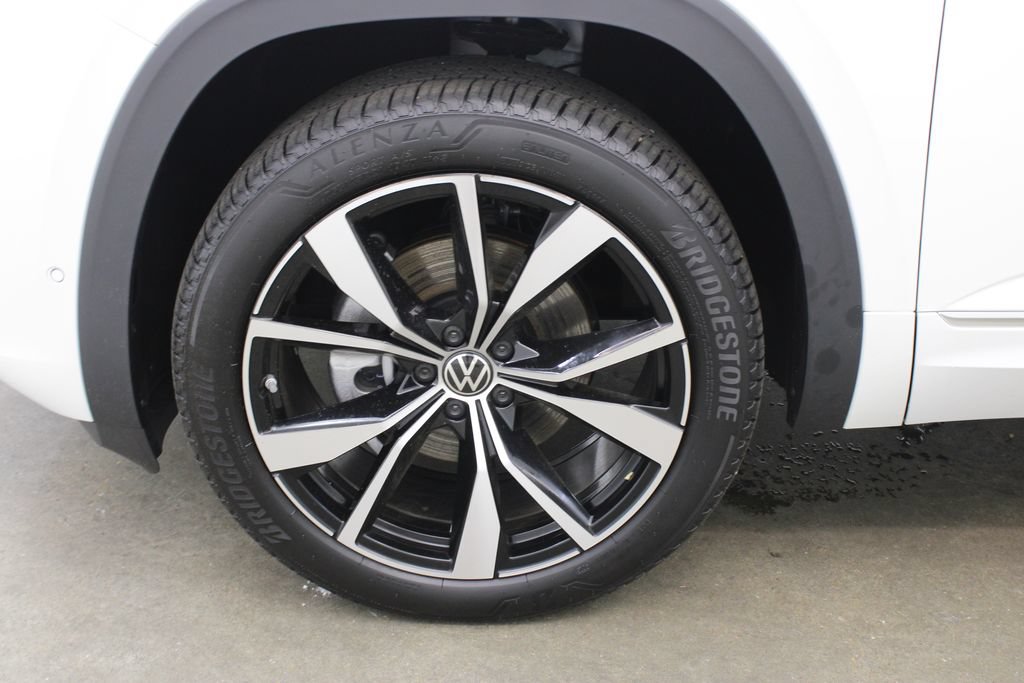 New 2026 Volkswagen Atlas SEL Premium R-Line AWD/4WD image 29
