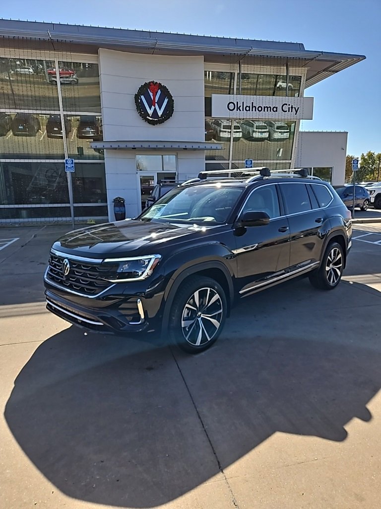New 2026 Volkswagen Atlas SEL Premium R-Line