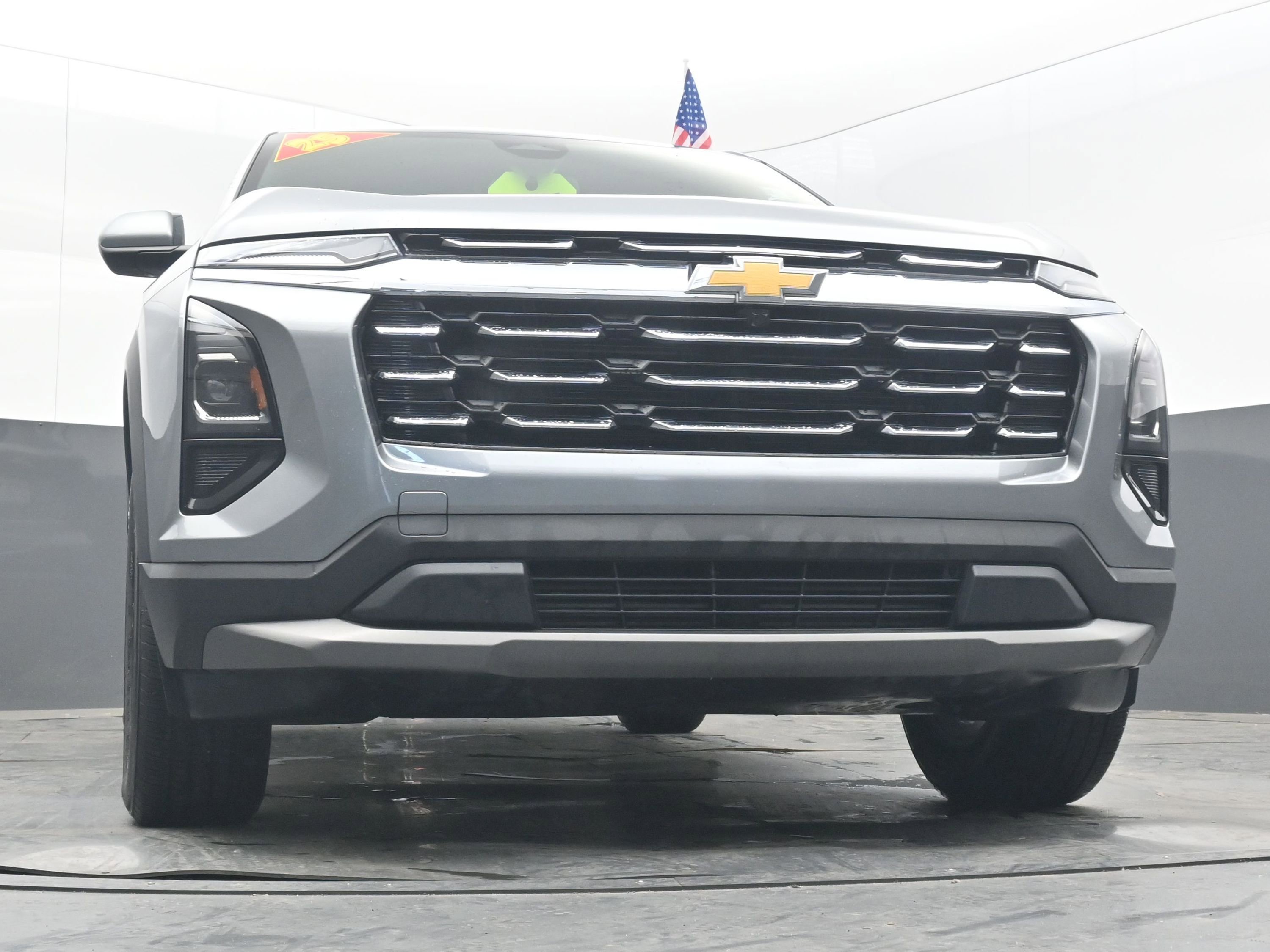 Used 2025 Chevrolet Equinox LT FWD image 25