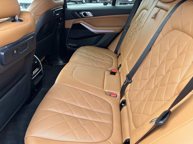 Used 2023 BMW X5 sDrive40i w/ Parking Assistance Package image 32