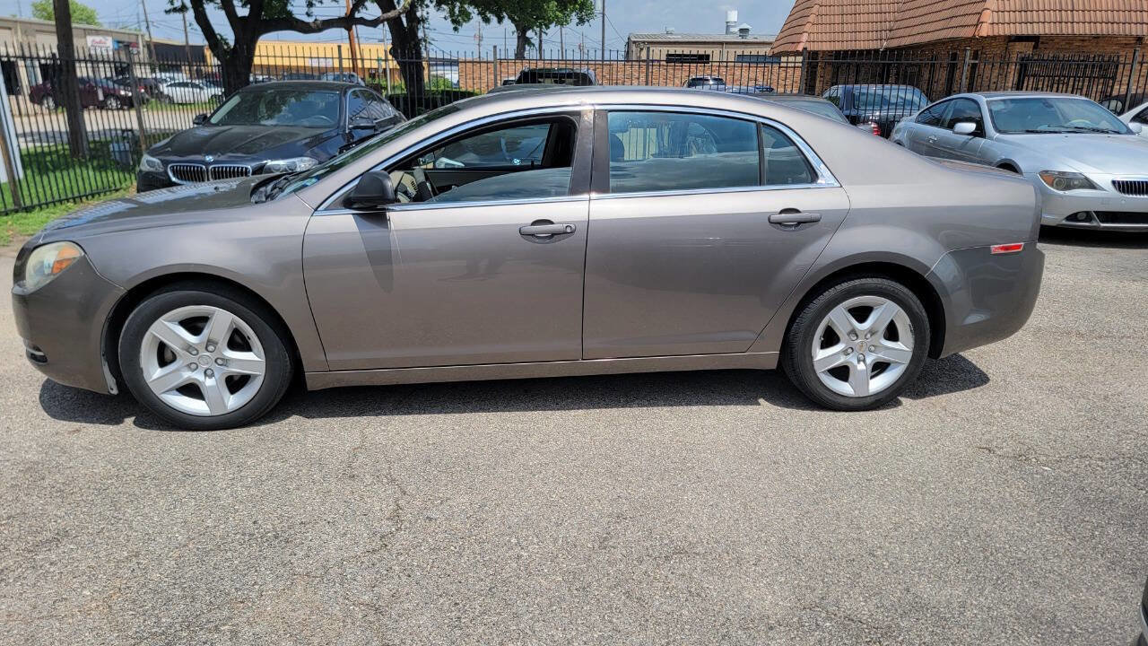 Used 2012 Chevrolet Malibu LS FWD image 9