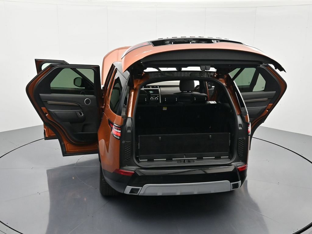 Used 2018 Land Rover Discovery HSE image 47