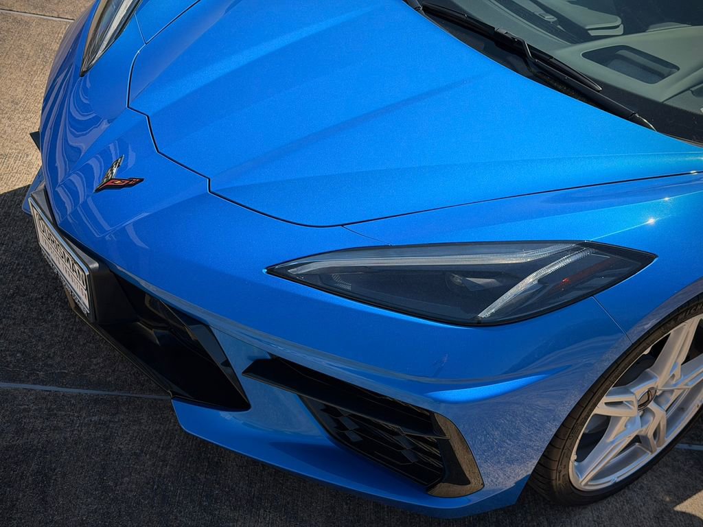 Used 2025 Chevrolet Corvette Stingray Premium Cpe w/ 3LT image 18