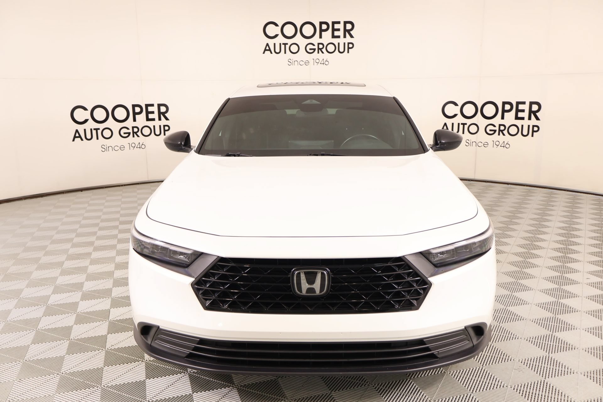 Used 2024 Honda Accord Sport image 8