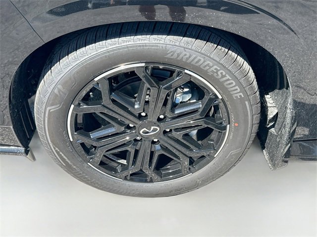 New 2026 INFINITI QX80 4WD w/ Sport Exterior Package image 29