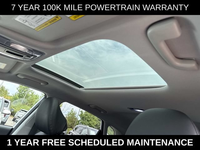 Used 2024 Hyundai Kona Limited AWD/4WD image 16