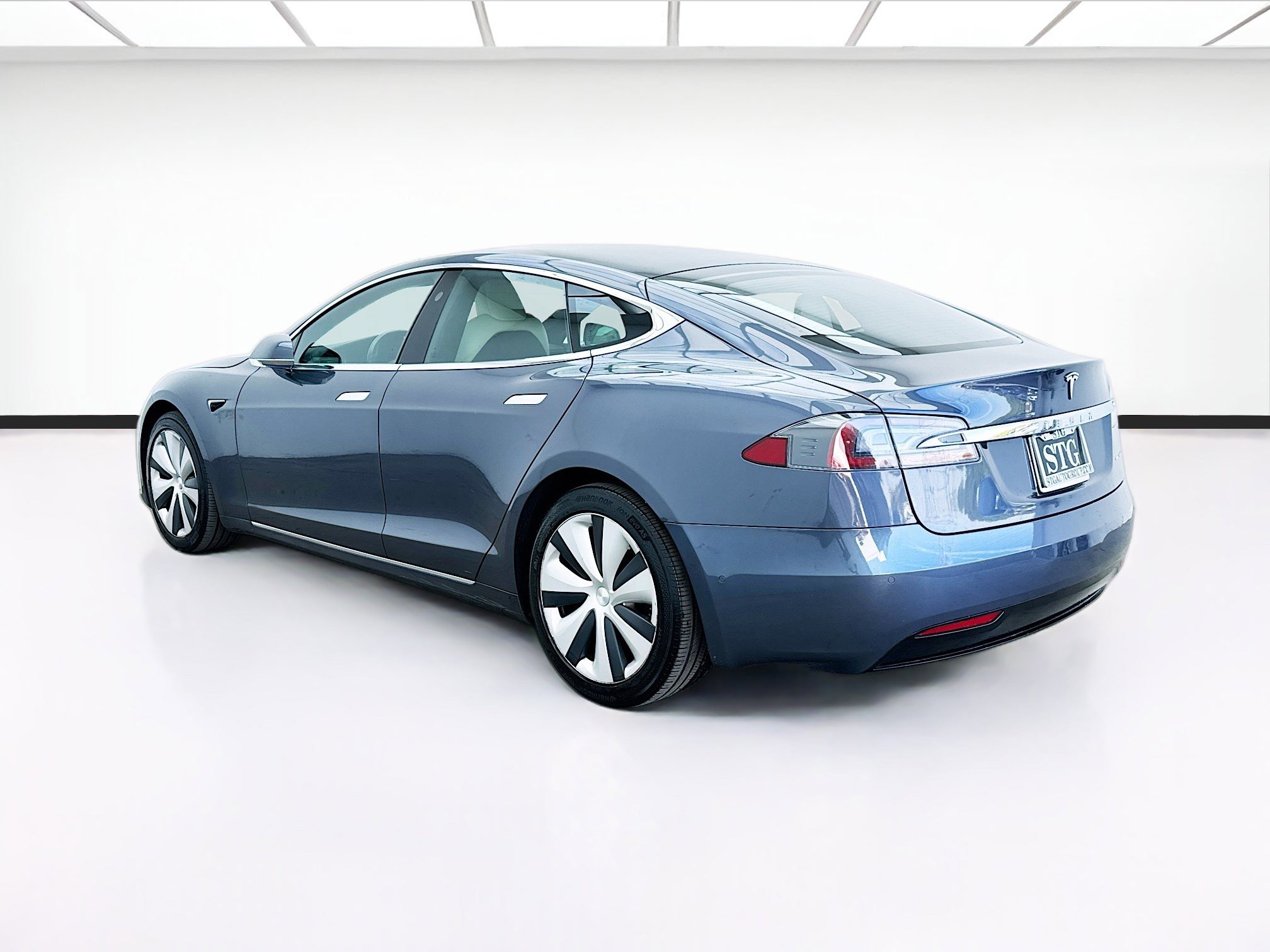 Used 2021 Tesla Model S Long Range image 6