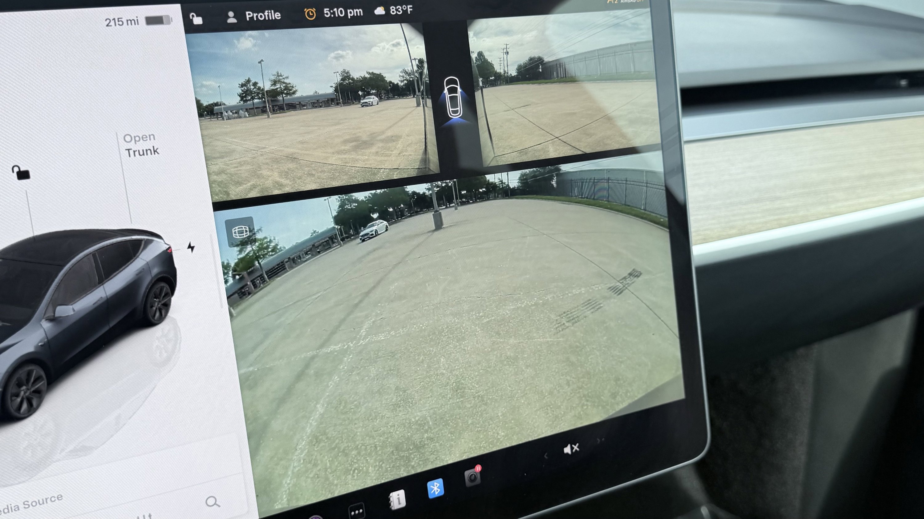 Used 2025 Tesla Model Y Long Range AWD/4WD image 61