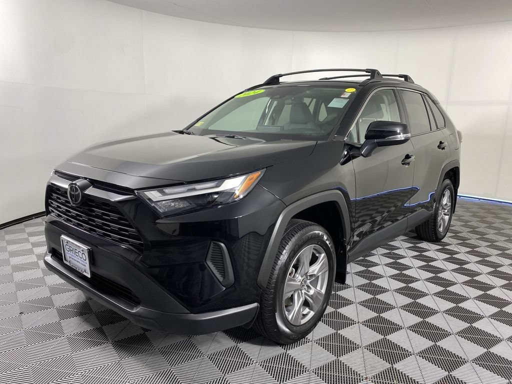 Used 2024 Toyota RAV4 XLE w/ Convenience Package AWD/4WD image 4