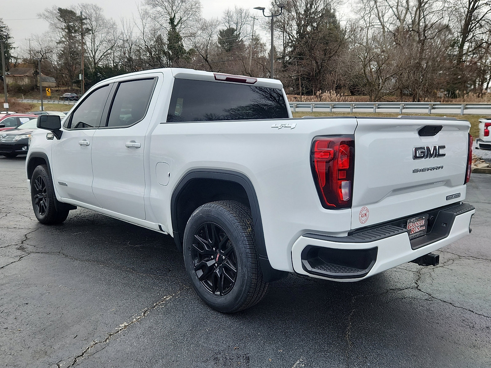 Used 2021 GMC Sierra 1500 Elevation image 4