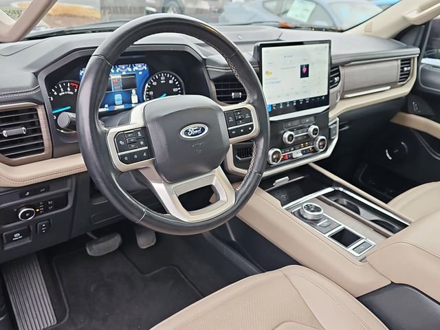 Used 2024 Ford Expedition Limited image 17