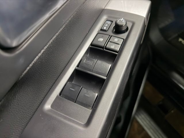Used 2023 Toyota Tundra Platinum AWD/4WD image 15